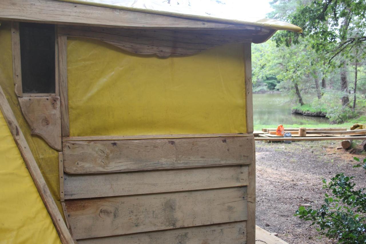 Air Naturel De Camping Moulin De Malesse Tipi Saint-Privat  Exterior foto