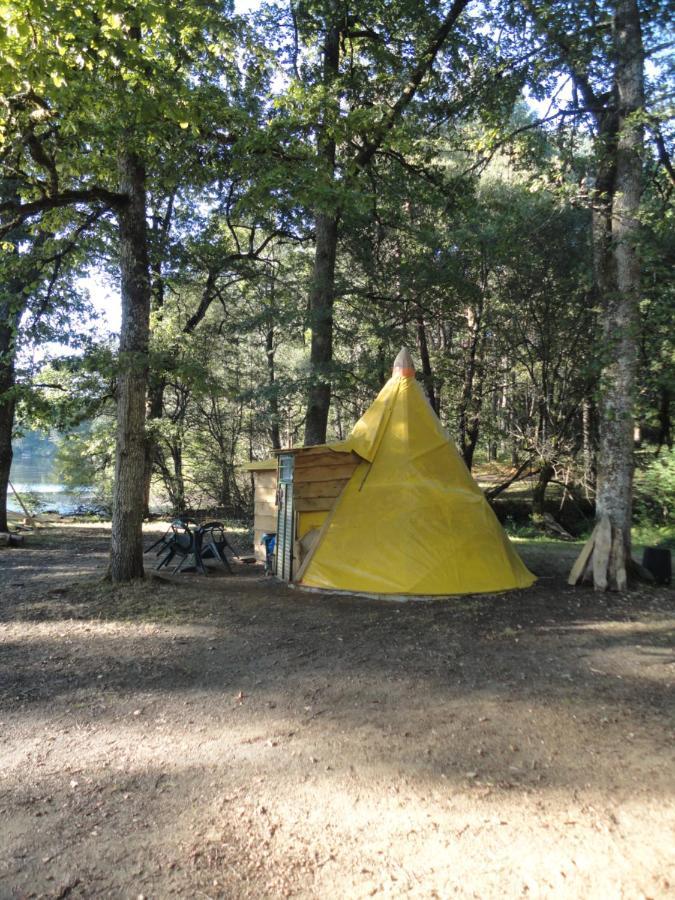 Air Naturel De Camping Moulin De Malesse Tipi Saint-Privat  Exterior foto